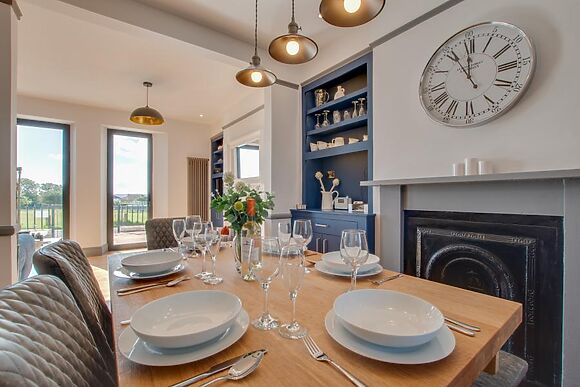 5 Coastguard Cottages