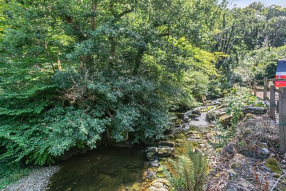 Rivers Edge Sunny Lyn