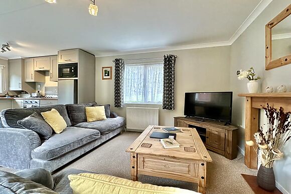 Valley Escape Sunny Lyn