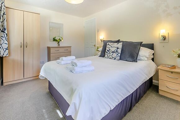 River View Sunny Lyn