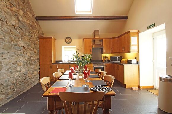 Bythynnod Lleuddad Cottages