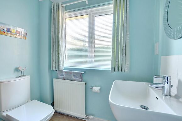 Y Bwthyn Bach