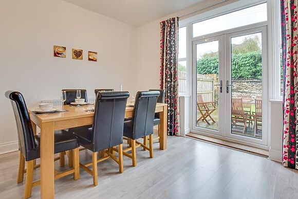Mount House - photo 7 of 14
