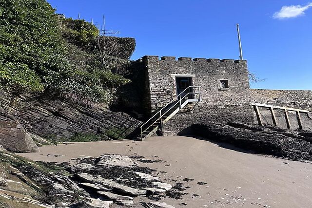 6-Bedroom Hot Tub Cottage in Kingswear