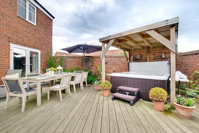 Tumbler Rocks Retreat