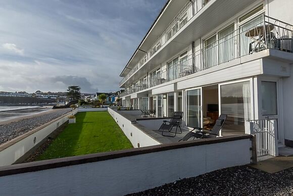 3A Strandways Court