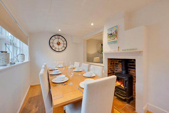 Fishermans Cottage Southwold - photo 10 of 13