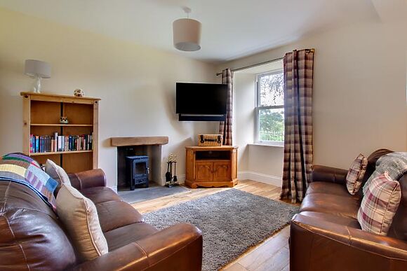 Beech House, group cottage in Gayle, sleeps 8