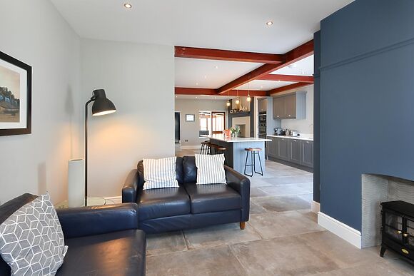 7-Bedroom House with Log Burner in Abersoch