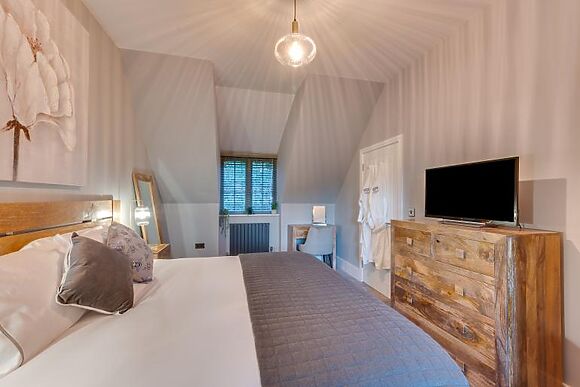 The Stables at Airy Hill Manor