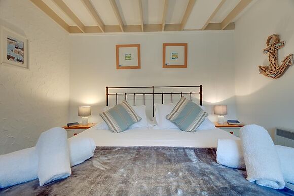 No4 Cliff House Cottages