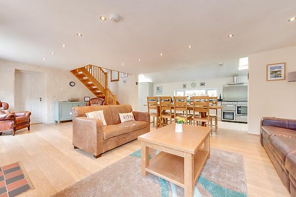 Trefloyne Lodge