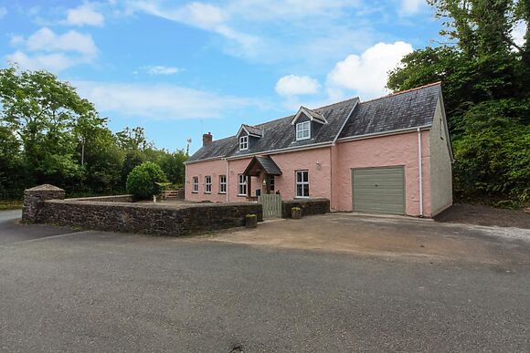Trefloyne Lodge
