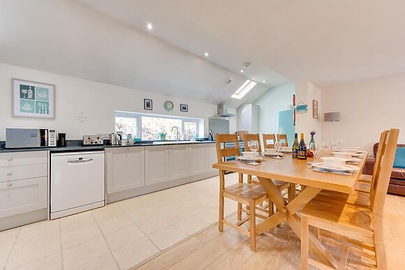 Trefloyne Lodge