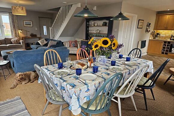 No 5 Longbeach Drive