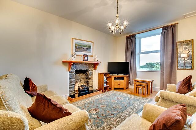 Bwthyn Y Fferm Farm Cottage