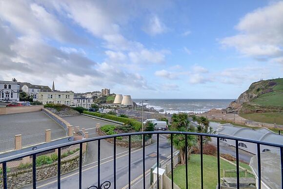 7 Cove View