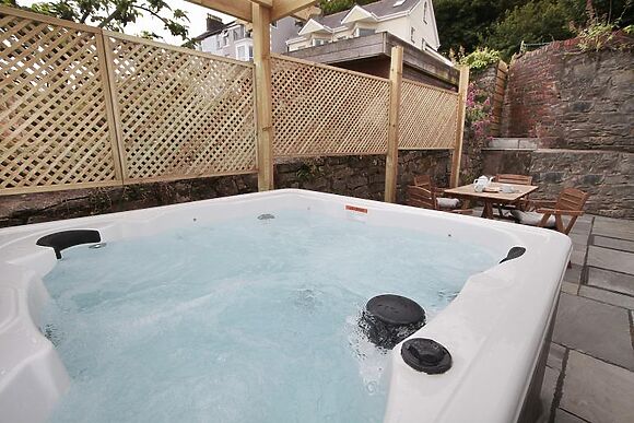 Honeycomb Cottage