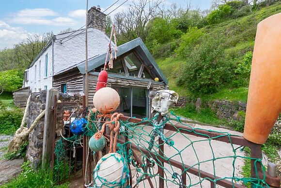 Ship Cottage