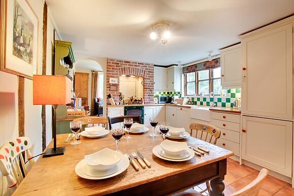 Old Post Office Cottage