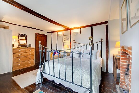 Old Post Office Cottage