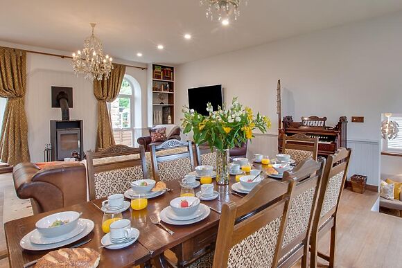 The Old Chapel And Spa