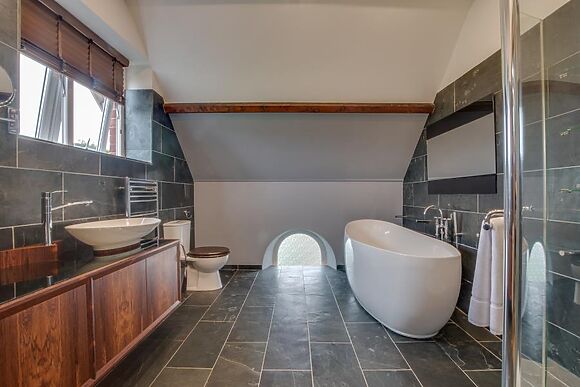 The Old Chapel And Spa