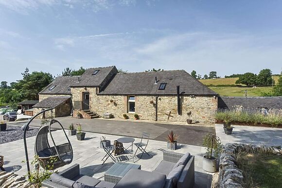 Bosing Barn