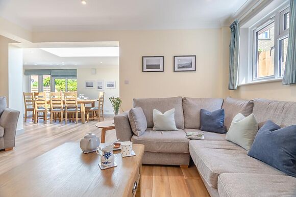 Barnaby Lodge