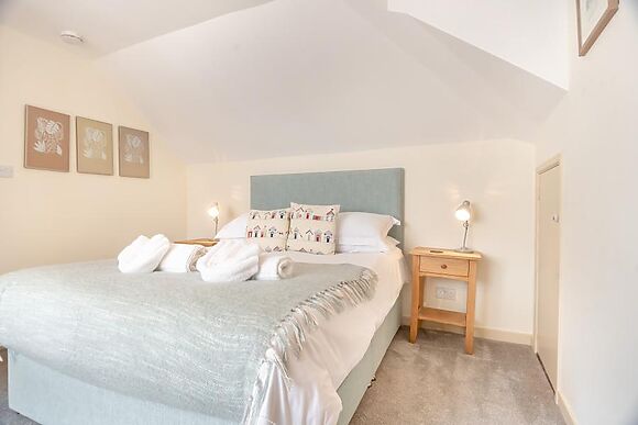 Barnaby Lodge