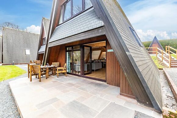 Lakeside Haven