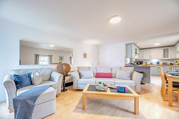 Bay View No 5 The Maltings