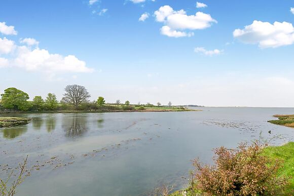 Bay View No 5 The Maltings