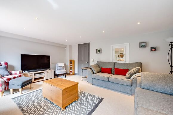 5 River Lane