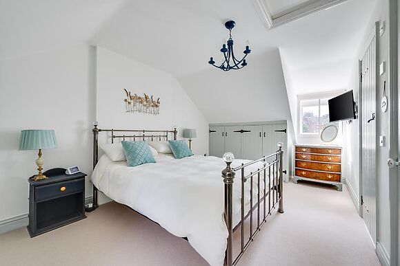 5 River Lane