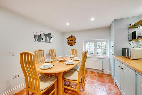 5 River Lane