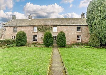 Elton House
