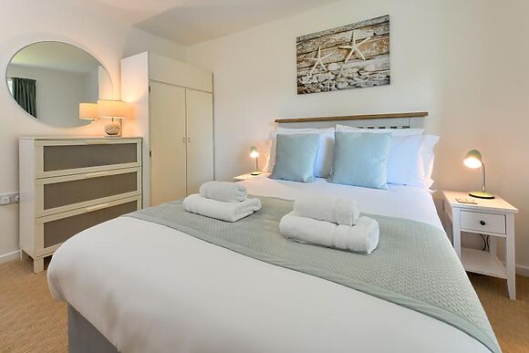 Rockpools 135 Cae Du