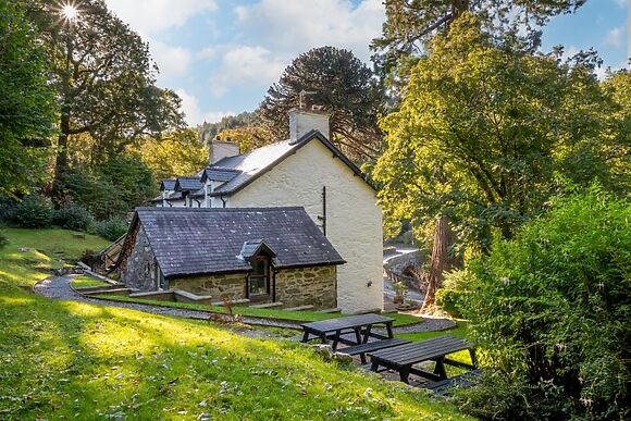 Fairy Glen Apt Three