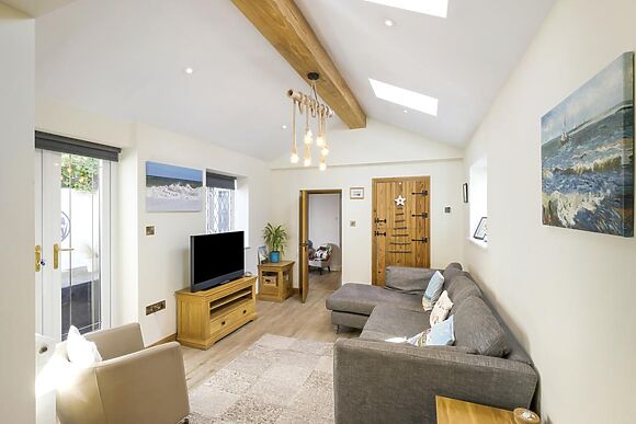Eva Cottage