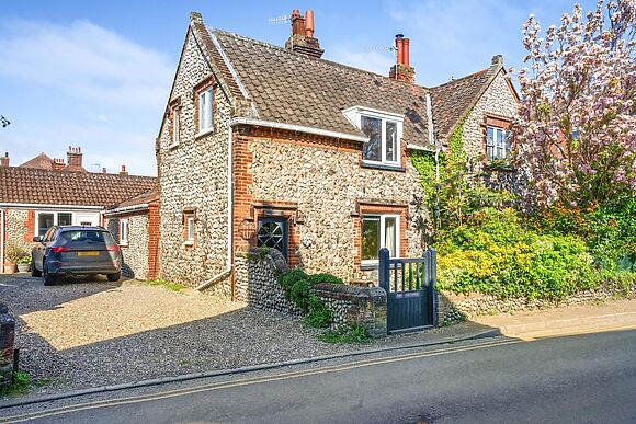 Eva Cottage
