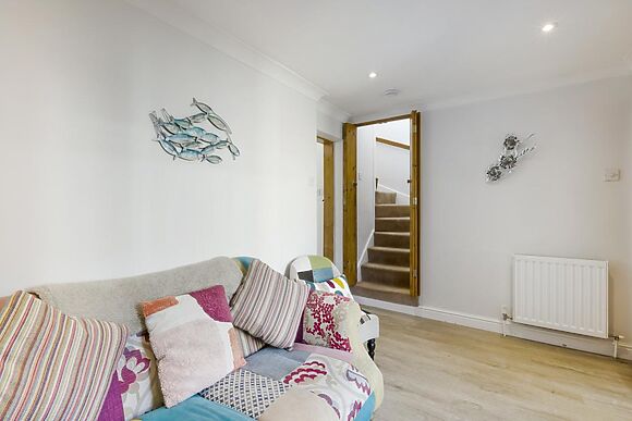 Eva Cottage