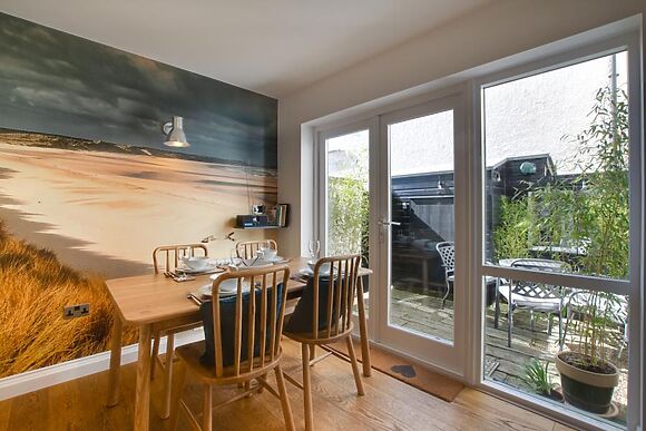 The Beach Pad 4 Seafield