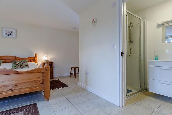 Little Roseveth Jasmine Cottage
