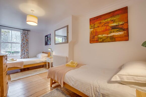 Cottage for 11 in St Ives