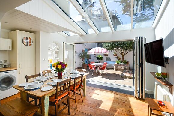 Large Cottage for 11 in St Ives