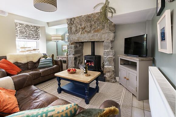 Marina Beach Cottage