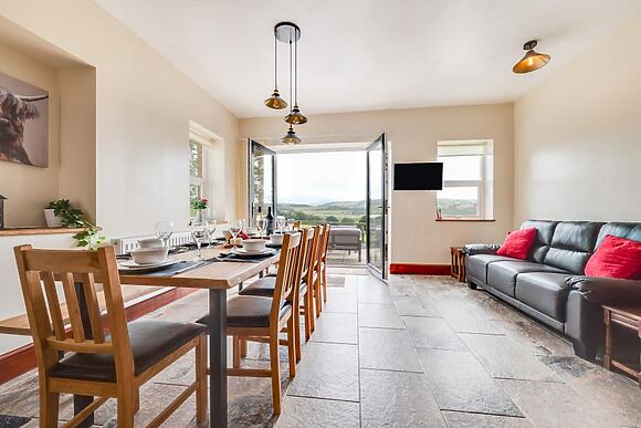 Green Grove Farmhouse