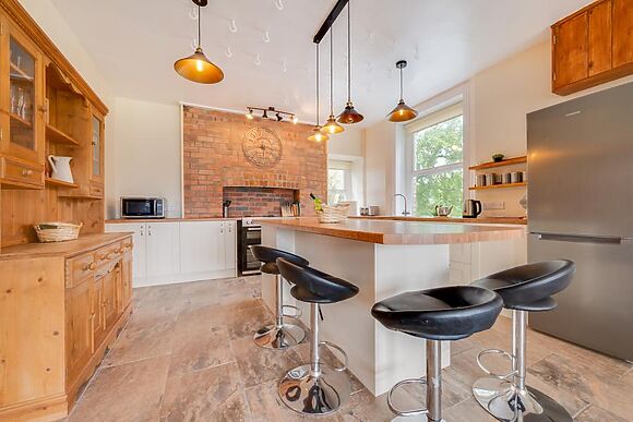 Green Grove Farmhouse