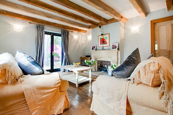 Wall Cottage
